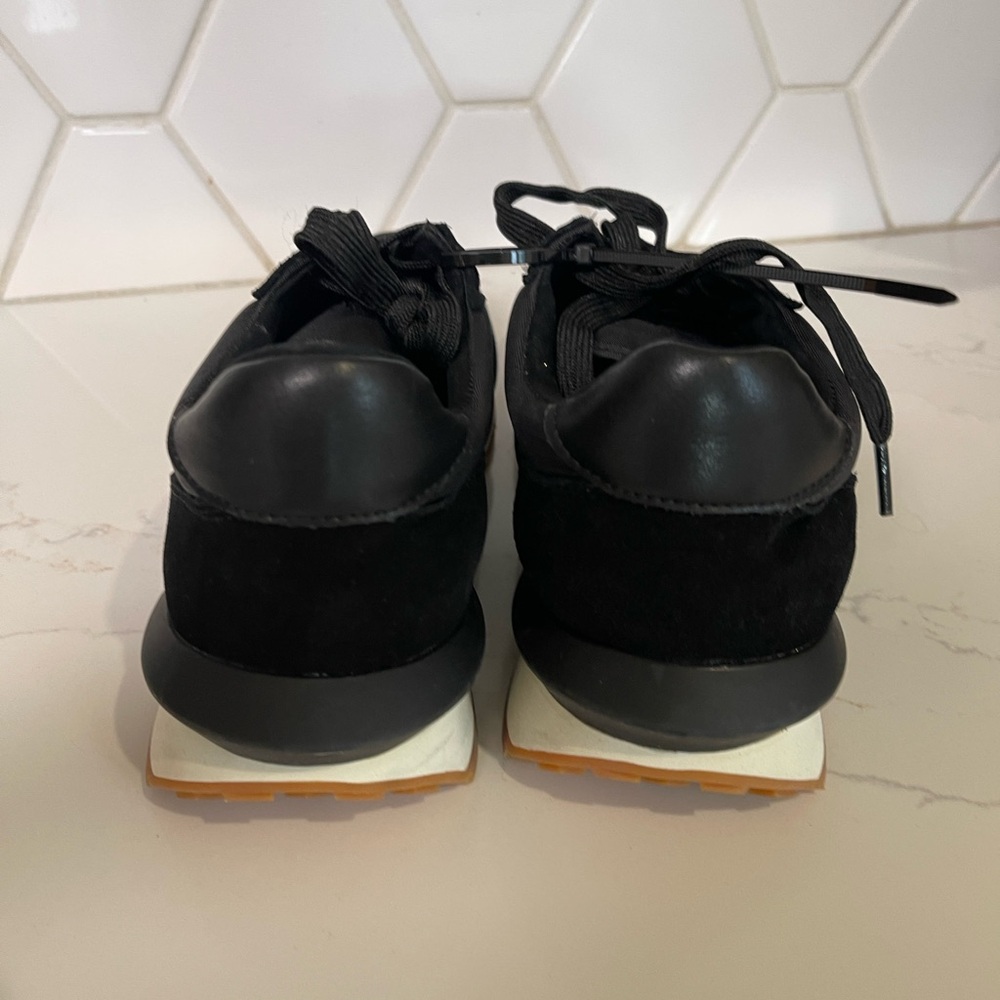 New! J/Slides Black Tennis Shoes-Size 7 View 4